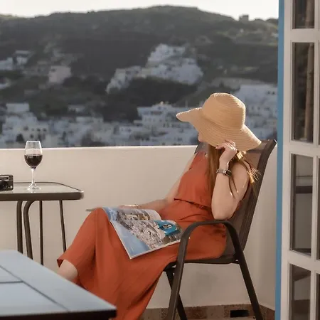 Nick & Debbie's Two-storey Lägenhet