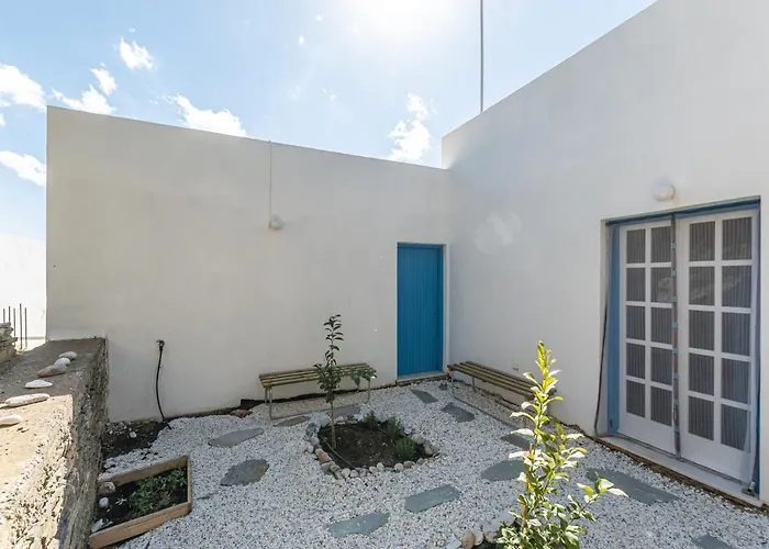 Nick & Debbie's Two-storey Apartment