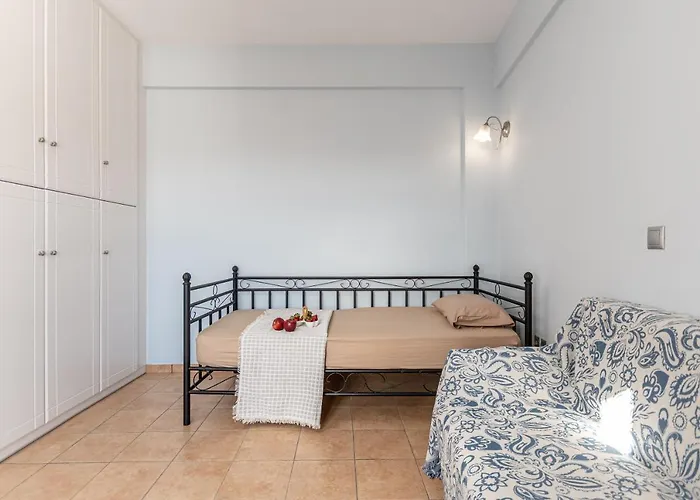 Nick & Debbie's Two-storey Apartment